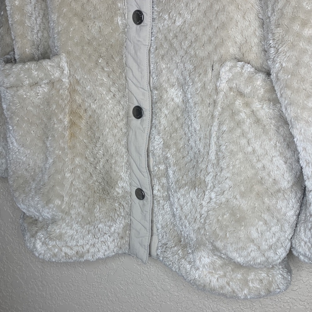 Columbia Button Up Fuzzy Jacket AS IS - Picture 3 of 6